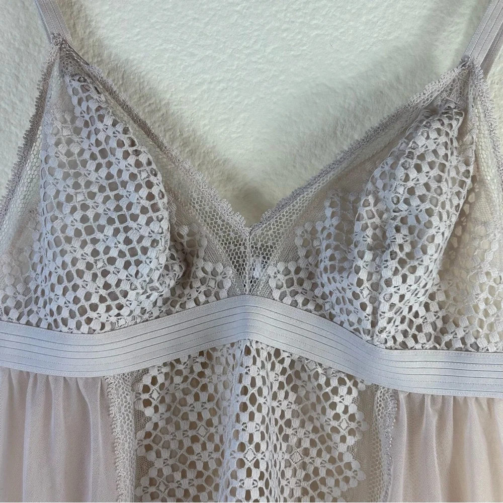 DKNY Beige Sheer Lace Lingerie Baby Doll w/ Adjustable Straps, Size Large - Picture 2 of 9